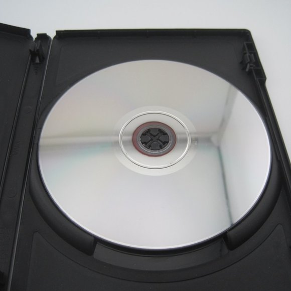 Fast and Furious (DVD Movie) (widescreen) (Universal) (Justin Lin) (PG-13) - Picture 4 of 4